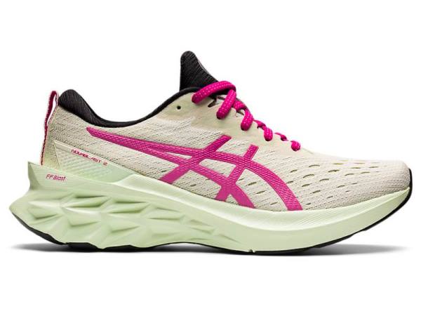 Asics Hardloopschoenen Dames, NOVABLAST Roze - Asics Online | B2608754-UB